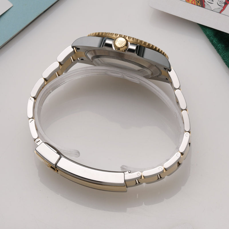 Submariner Date - 116613LB