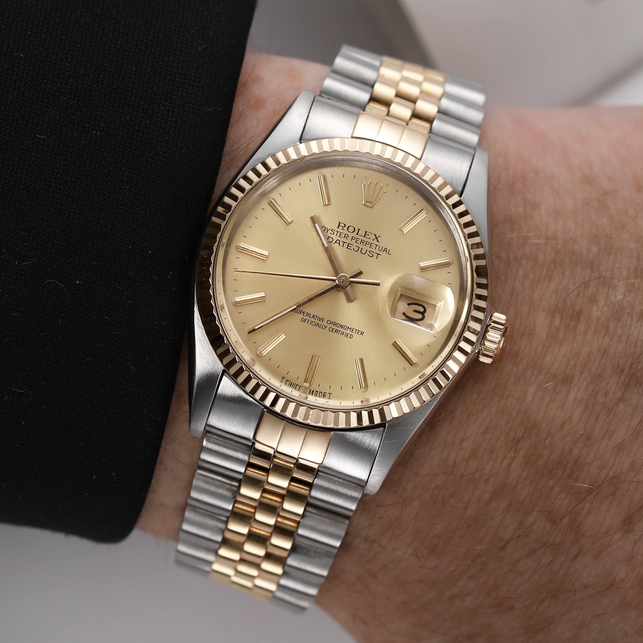 Date just 16013 Clearance