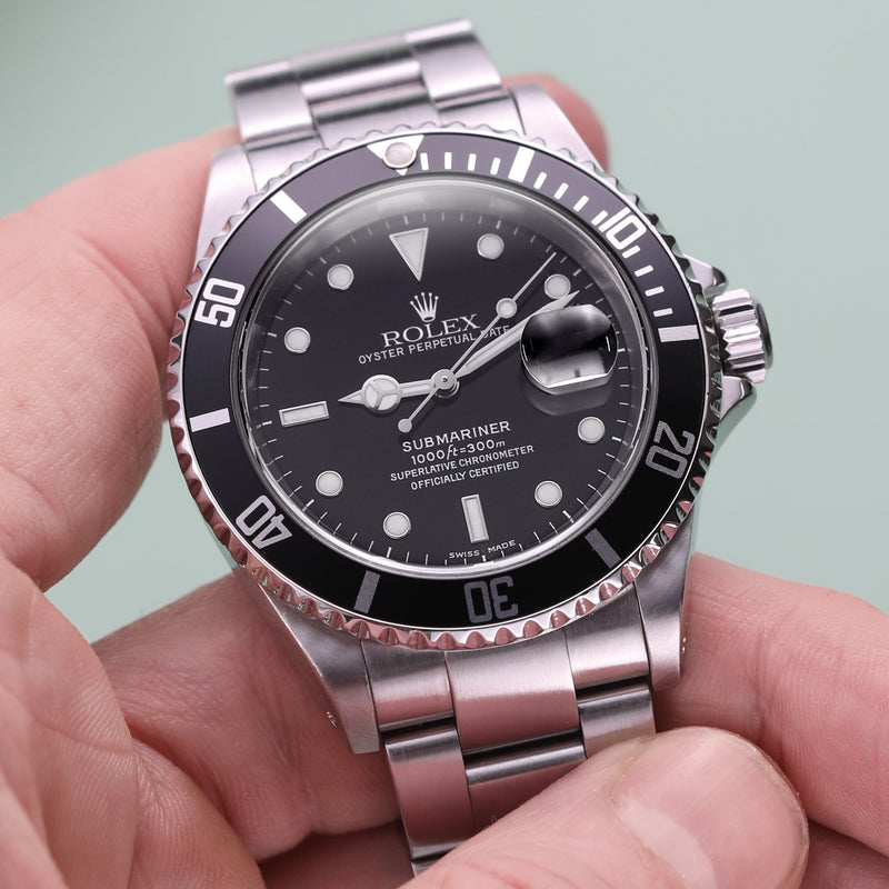Submariner Date - 16610