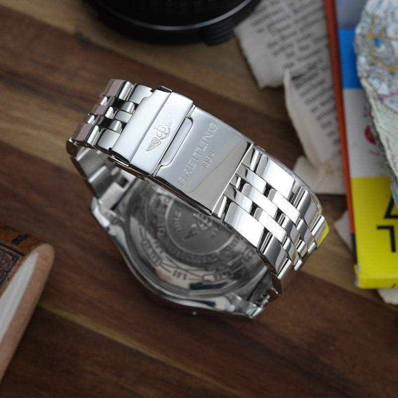 Super Avenger -  A137370