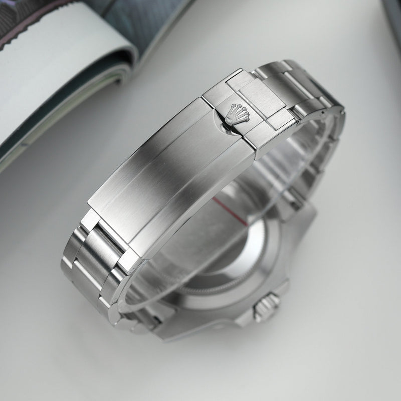 Submariner 'Hulk' - 116610LV