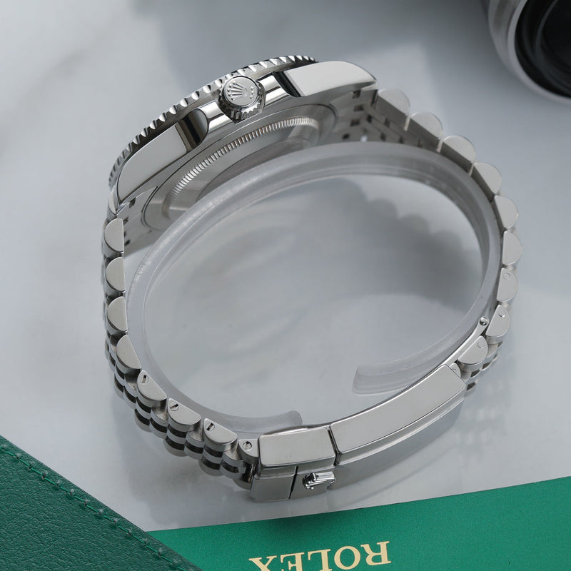 GMT-Master II 'Batgirl' - 126710BLNR