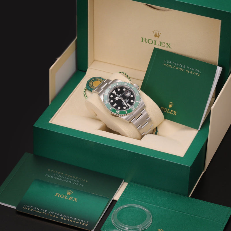 Submariner 'Starbucks' - 126610LV