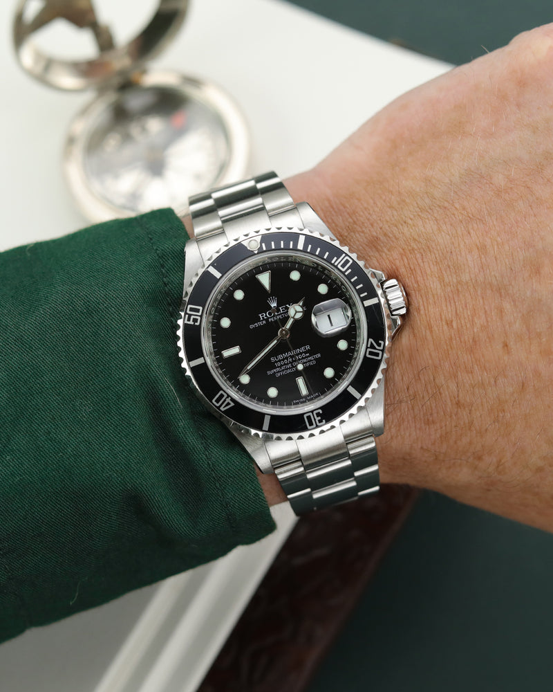 Submariner Date - 16610