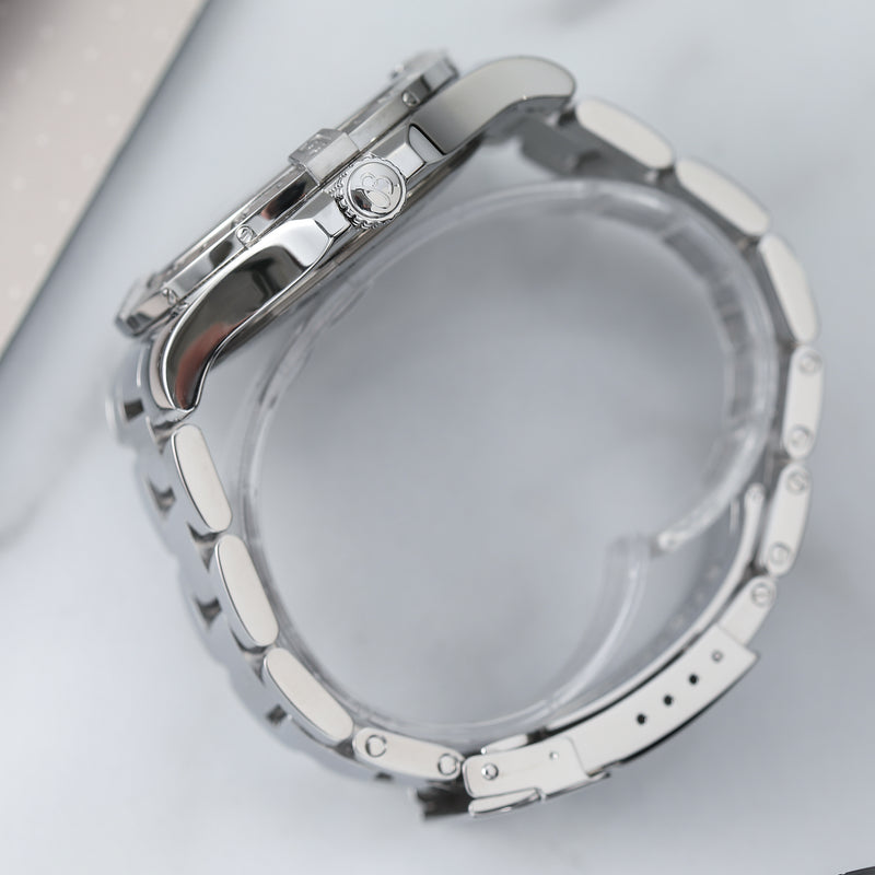 Avenger II GMT - A3239011/BC34