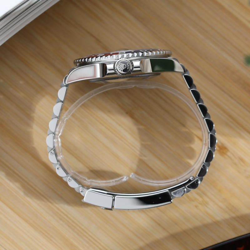 GMT-Master II 'Pepsi' - 126710BLRO